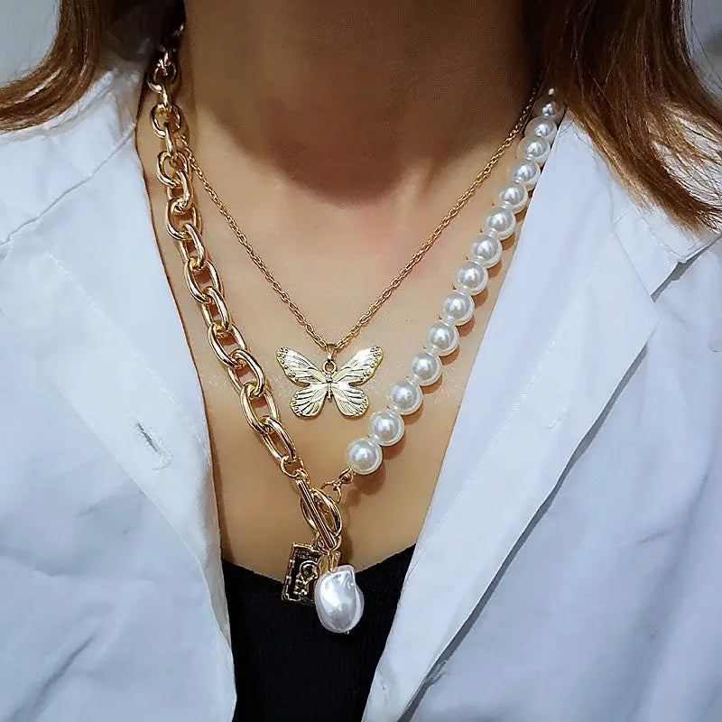 Barouqe Pearl Necklace Coco & Dee