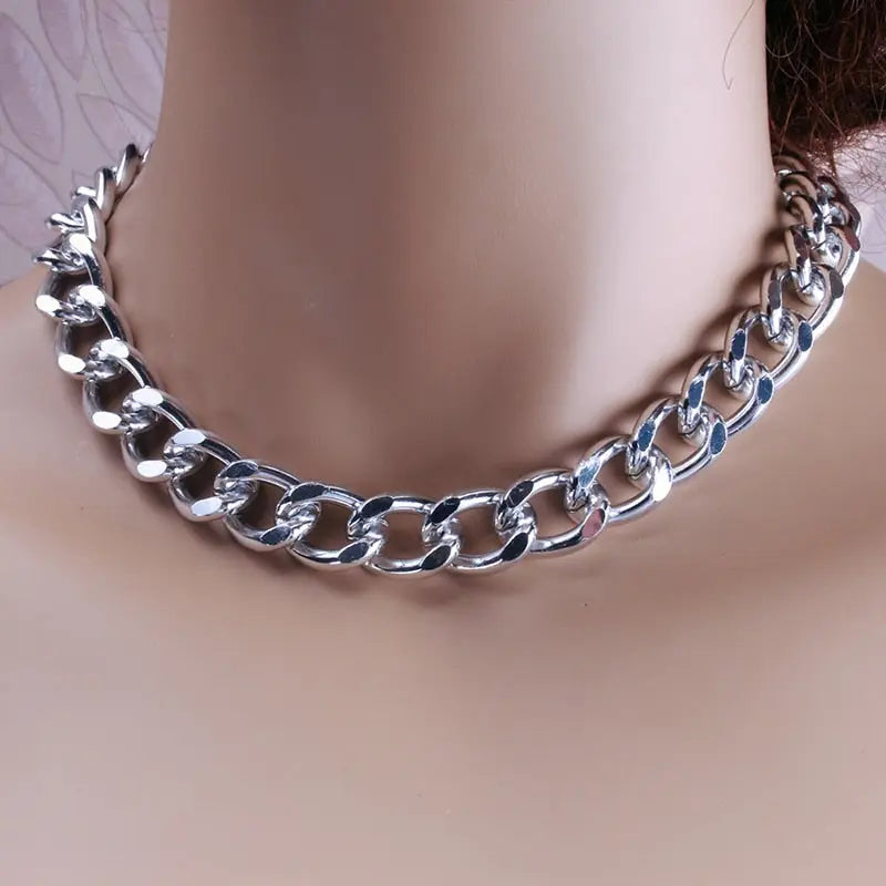 Barouqe Pearl Necklace Coco & Dee