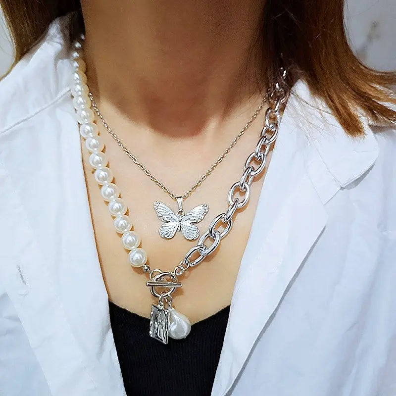 Barouqe Pearl Necklace Coco & Dee
