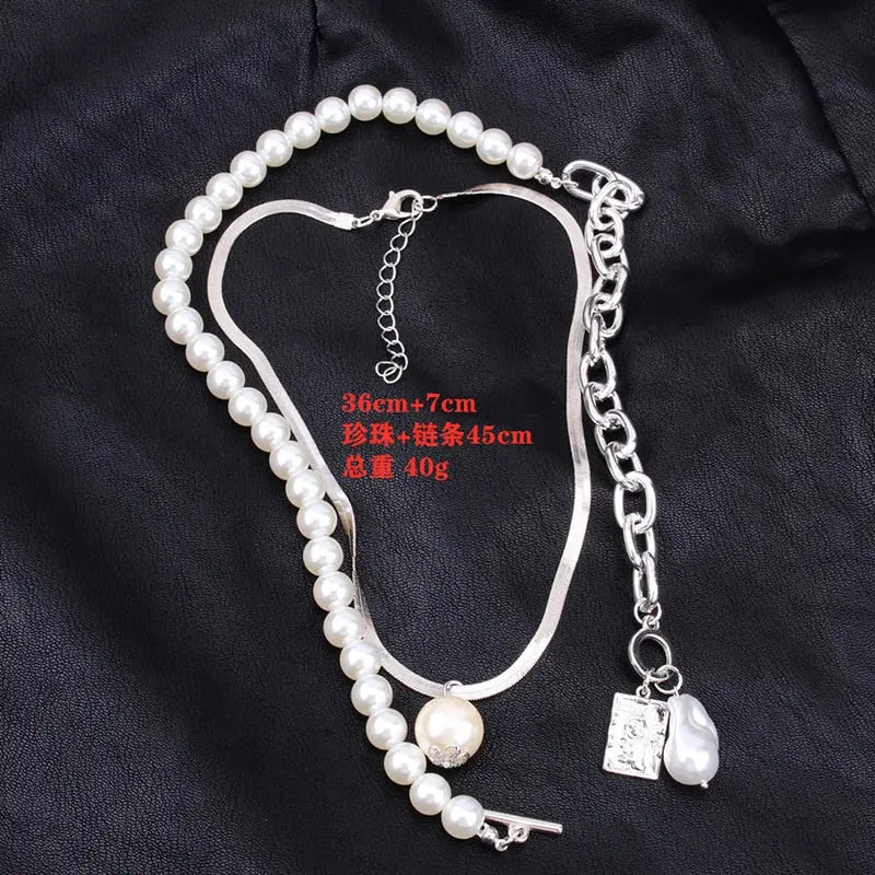 Barouqe Pearl Necklace Coco & Dee