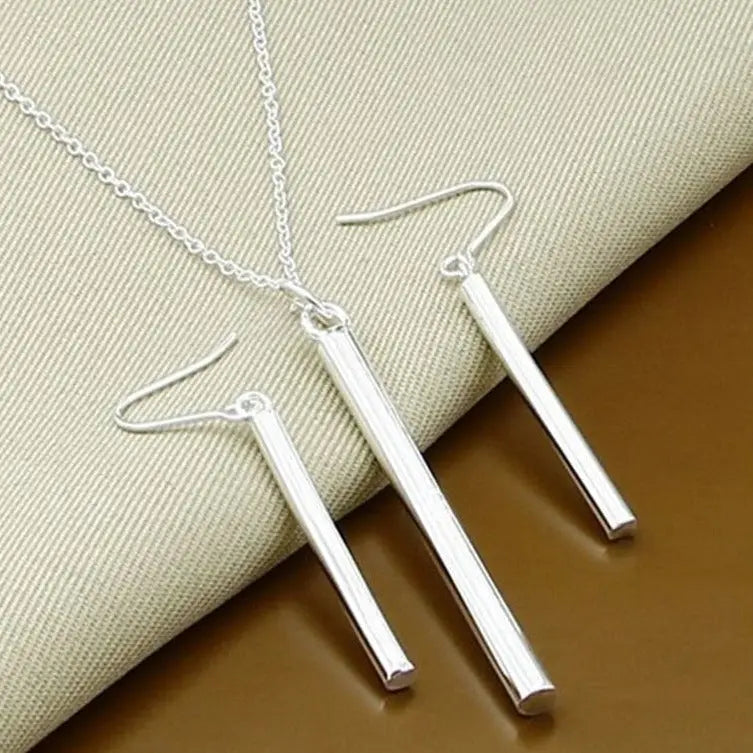 DOTEFFIL Pendant Earring Set Coco & Dee