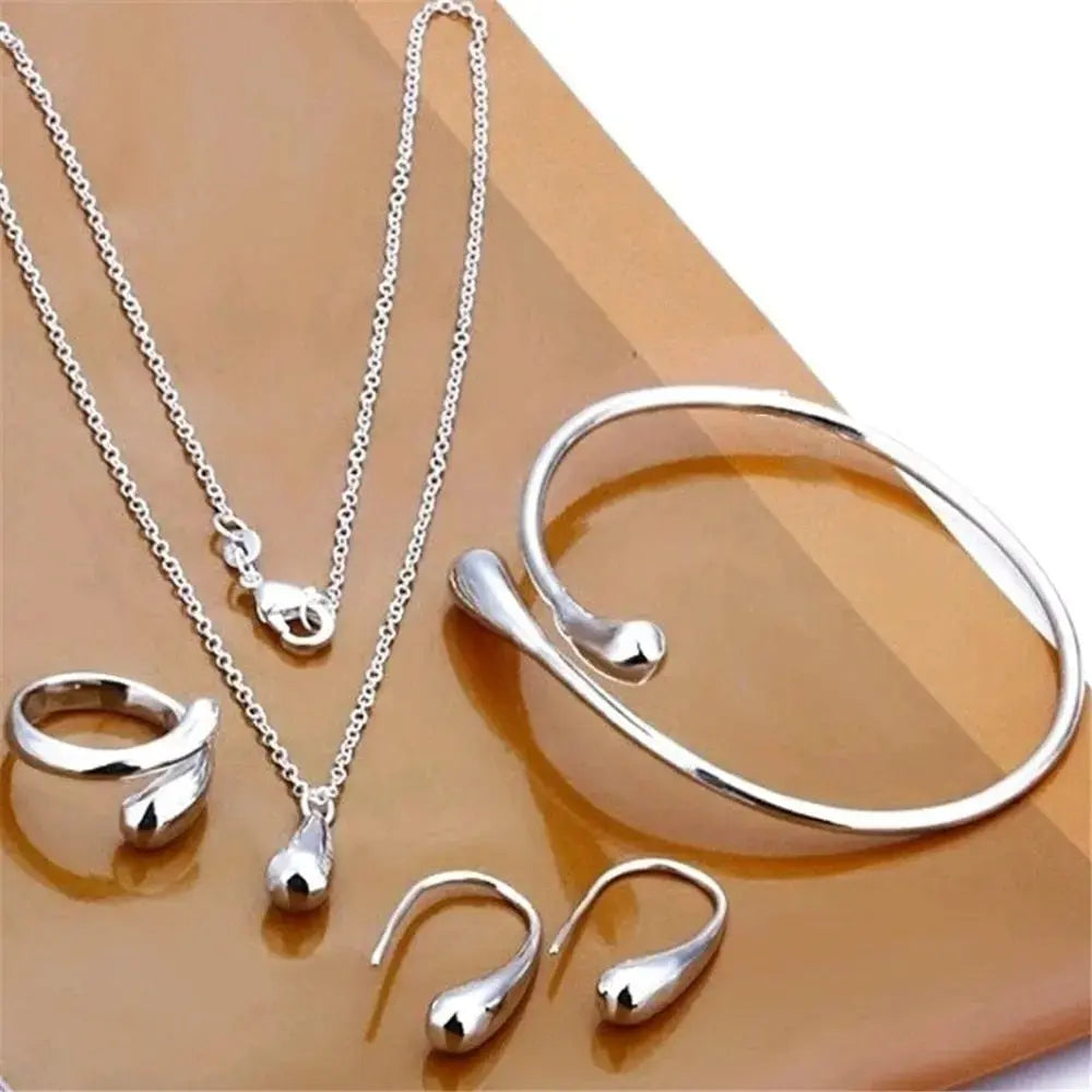 Dazzling Heart Jewelry Set Coco & Dee