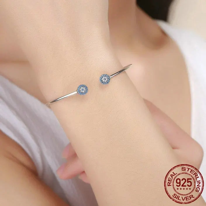 Lucky Eyes Bracelet Coco & Dee