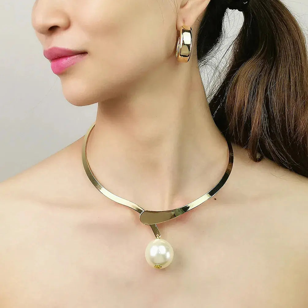 Waterwave Pearl Necklace - Coco & Dee UK