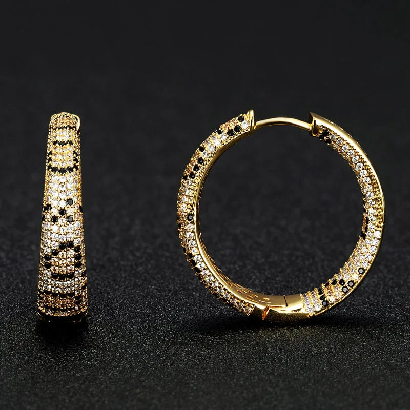 Brinco Earrings