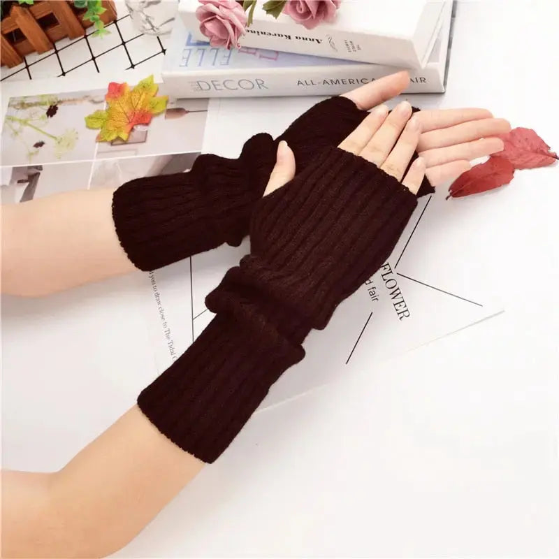 Knitted Arm Warmers Coco & Dee