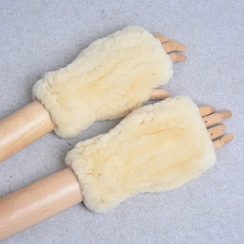 Knitted Faux Fur Gloves Coco & Dee