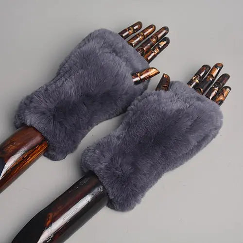 Knitted Faux Fur Gloves Coco & Dee