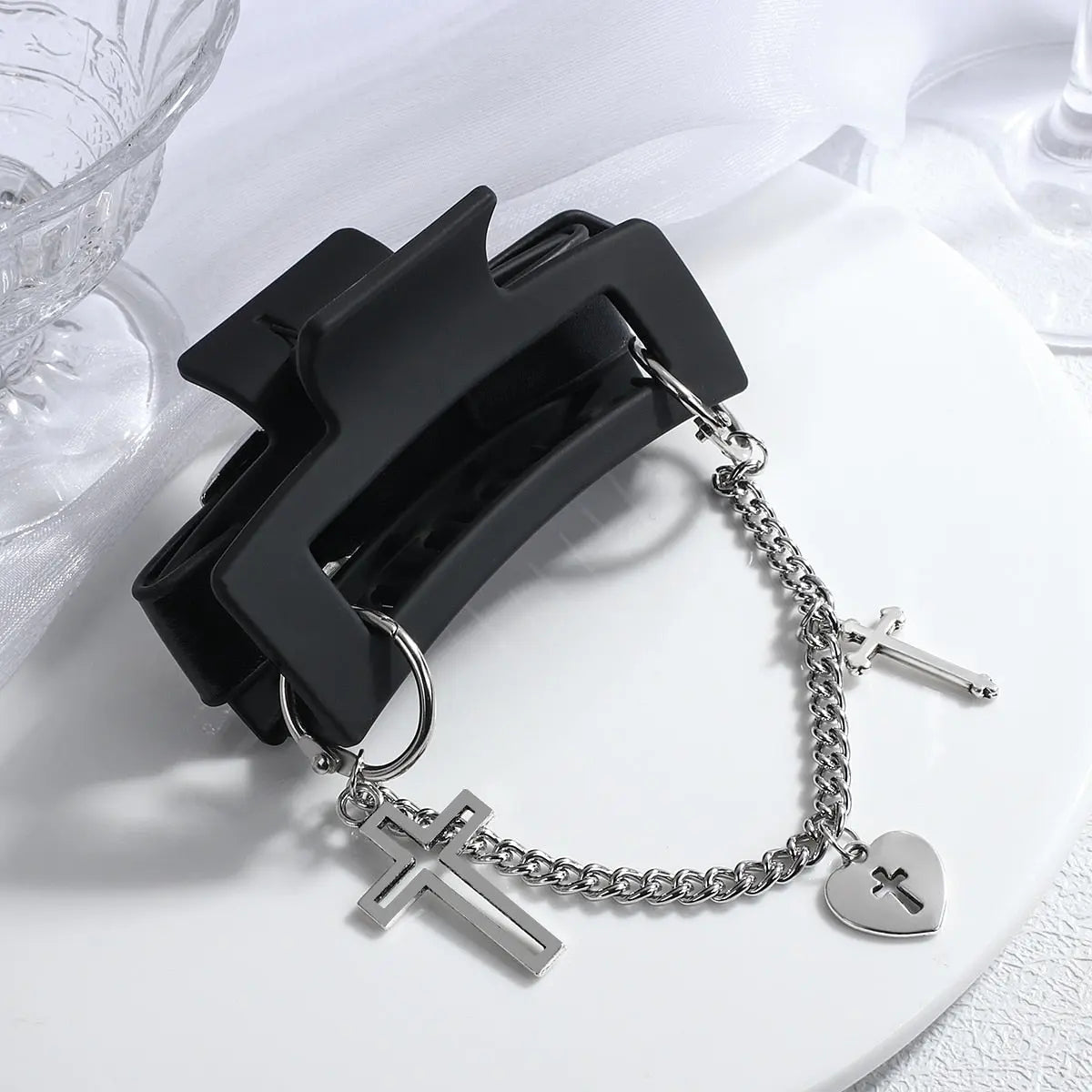 Leather Claw Clip Coco & Dee
