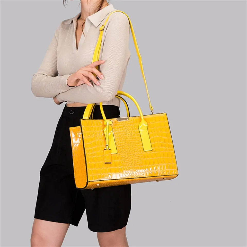 Lira Leather Handbag - Coco & Dee UK