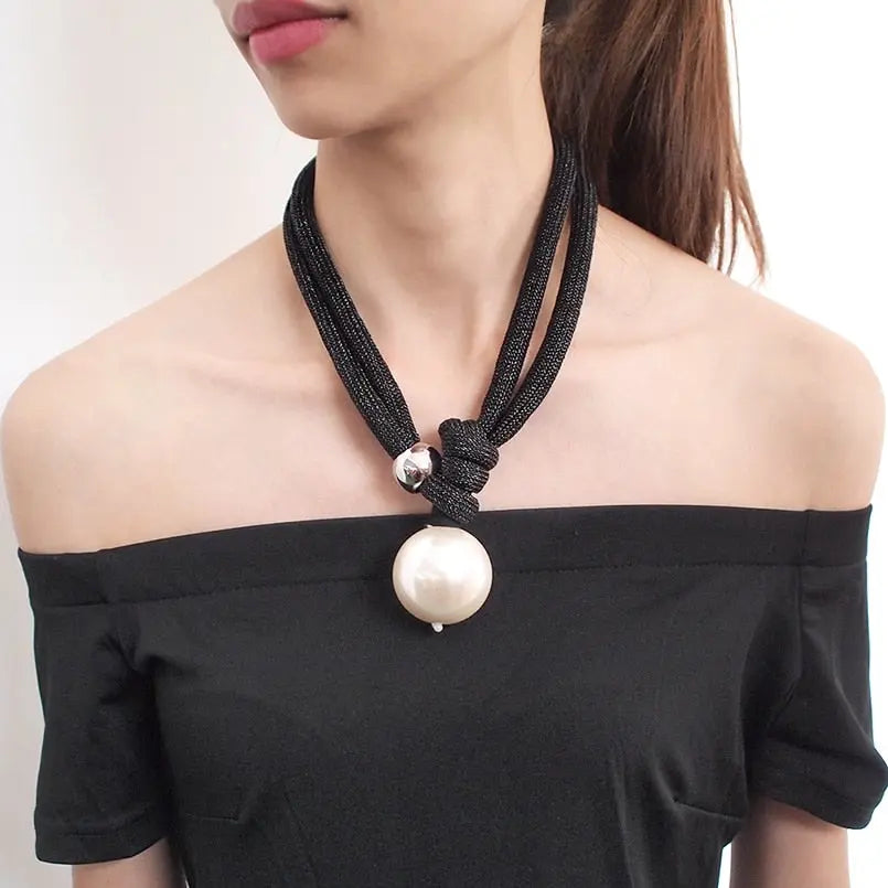 Pearl Rope Necklace Coco & Dee