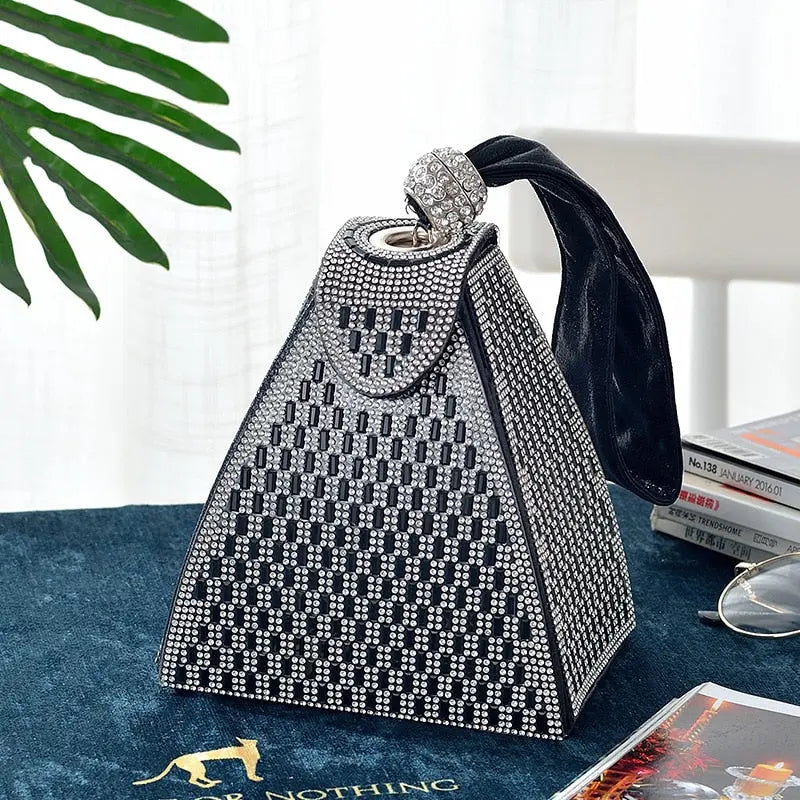 Pyramid Clutch Coco & Dee
