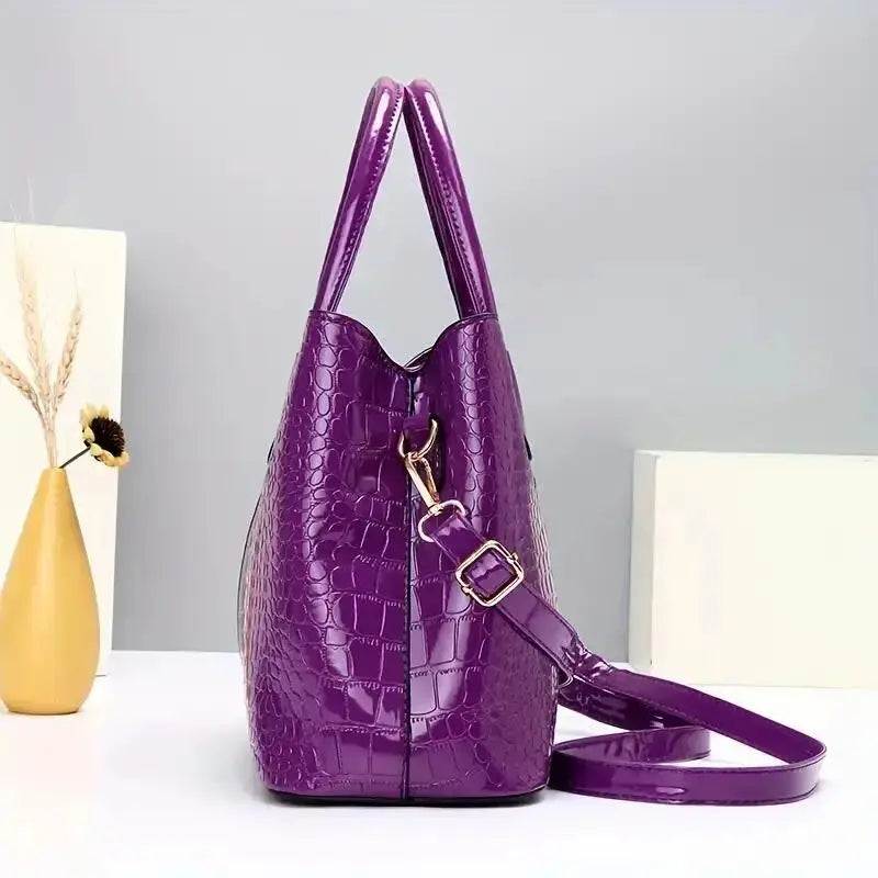 Cassie Handbag & Purse Coco & Dee