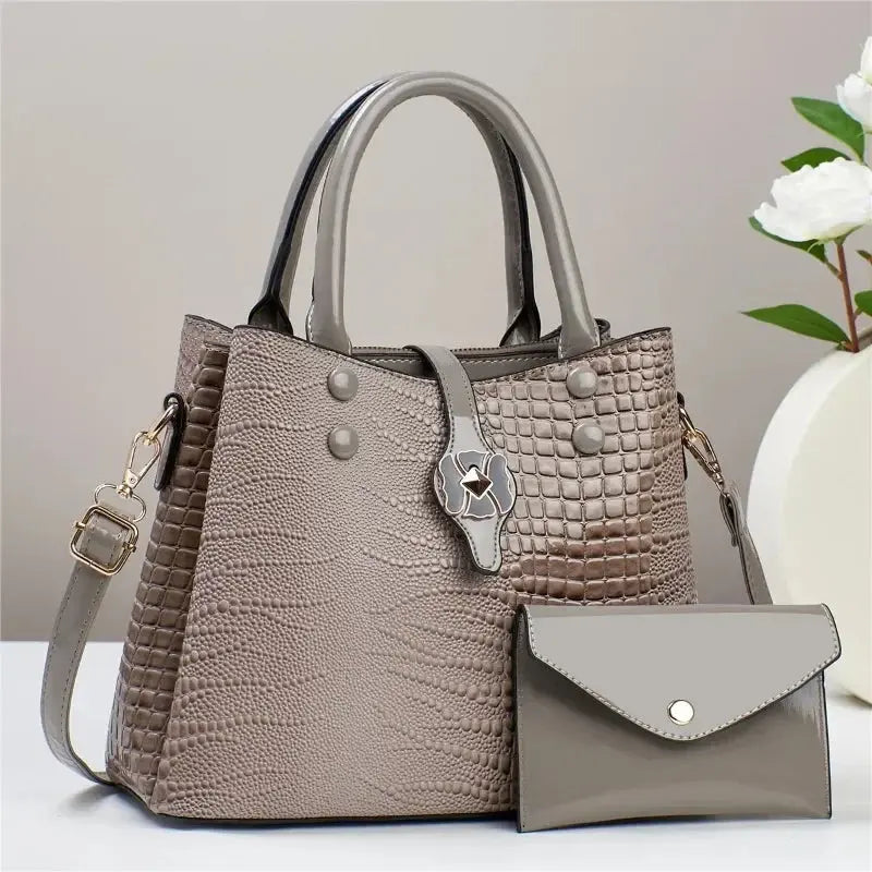 Bree Handbag & Purse Coco & Dee