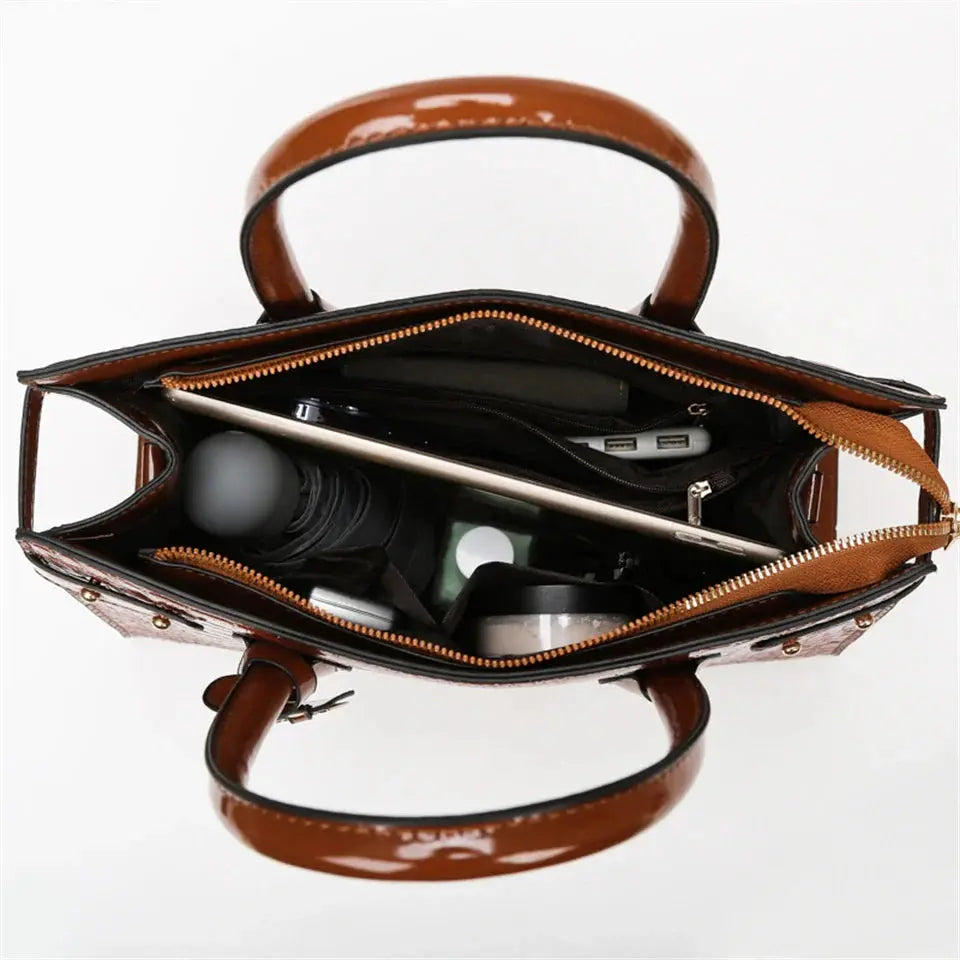 Katie Handbag & Purse Coco & Dee