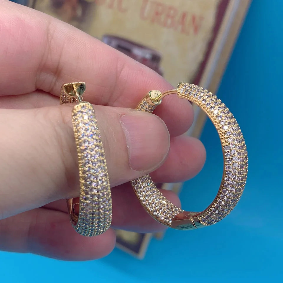 Brinco Earrings