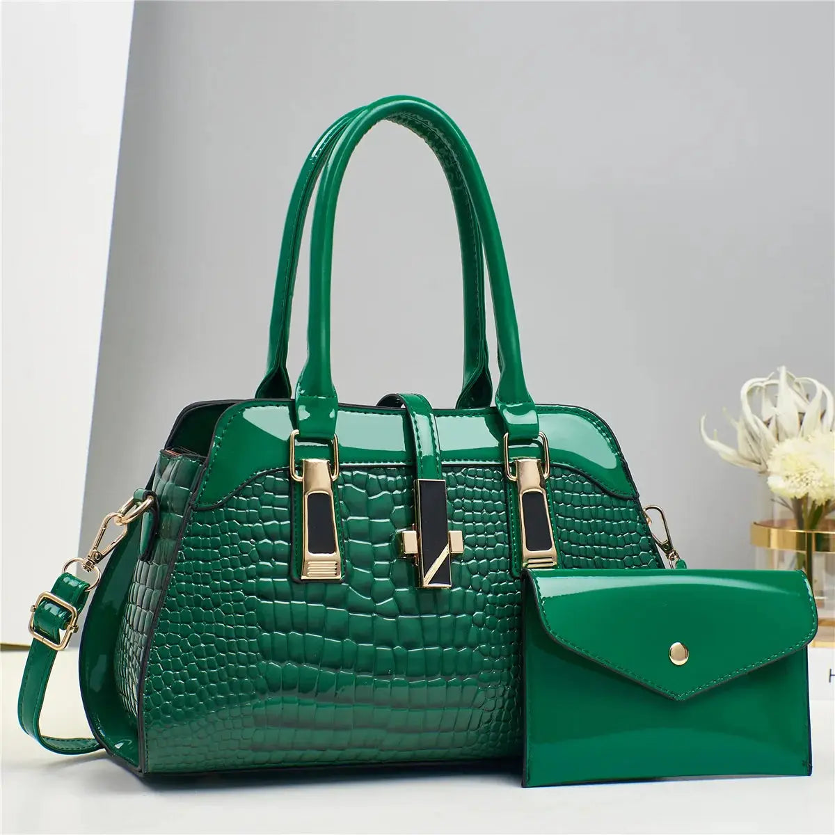 Becca Handbag & Purse Coco & Dee