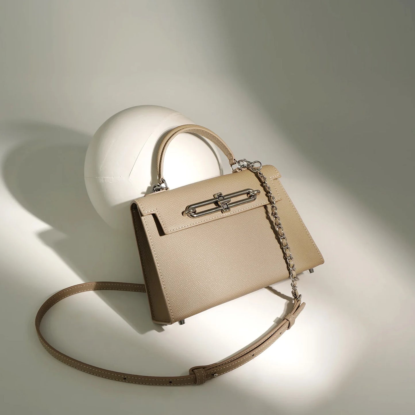 Diva Handbag