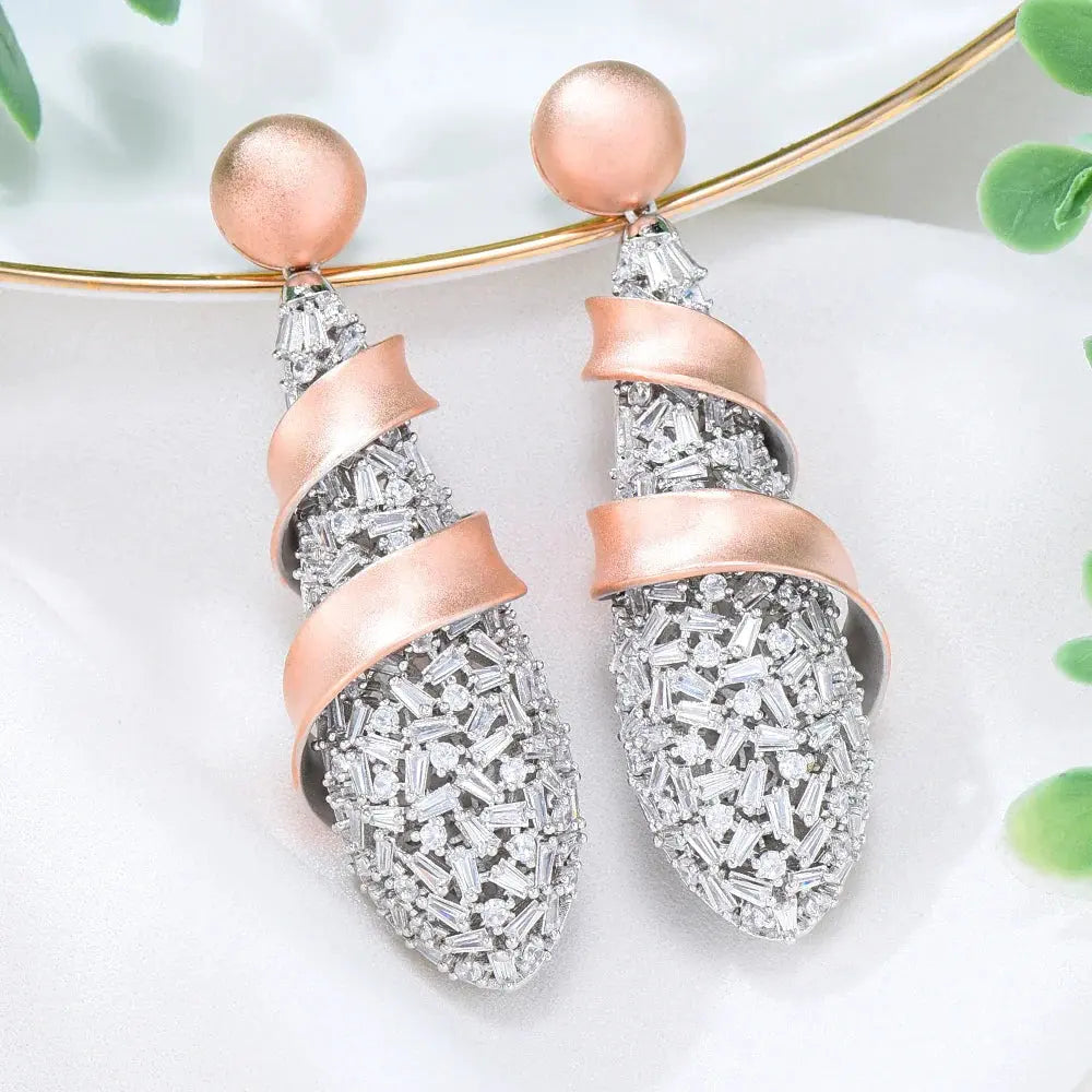Scallop Drop Earrings Coco & Dee