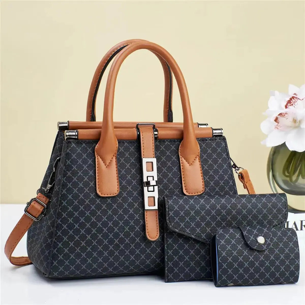 Drew Handbag & Purse Coco & Dee