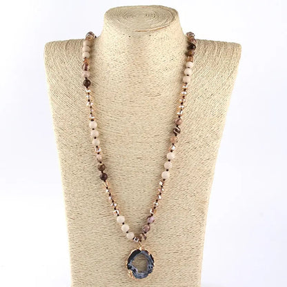 Bohemian Stone Pendant Coco & Dee
