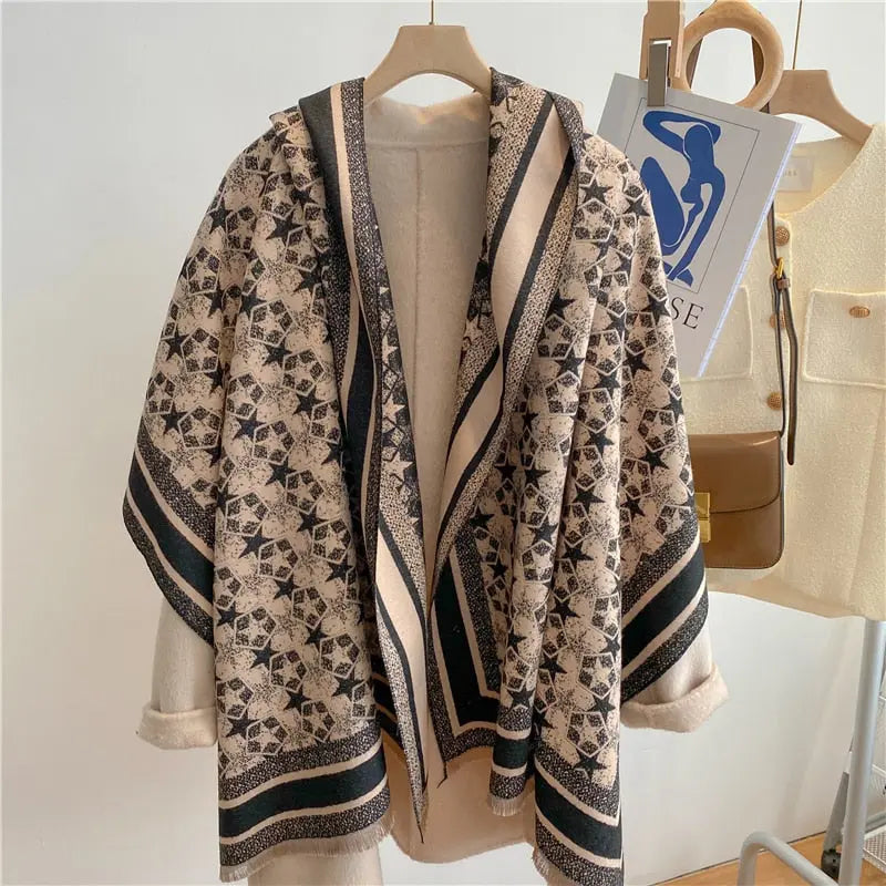 Floral Print Shawl Coco & Dee