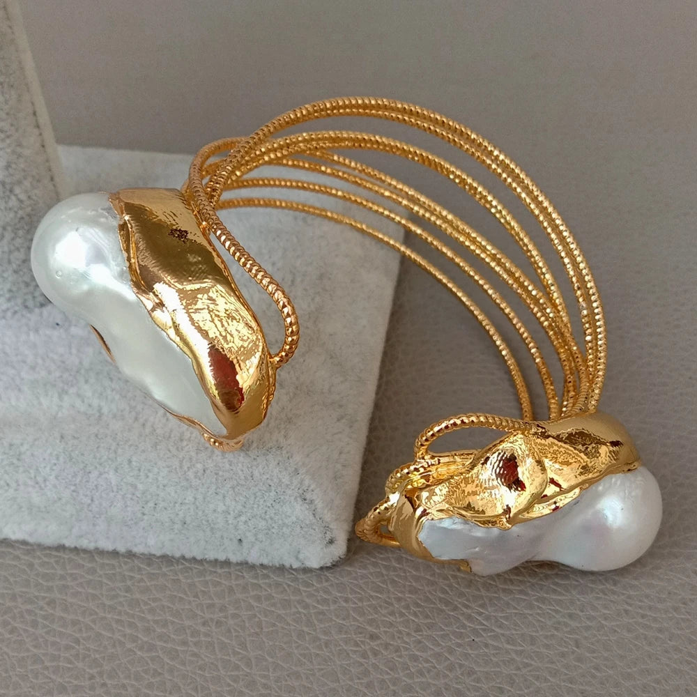 Keshi Pearl Bangle