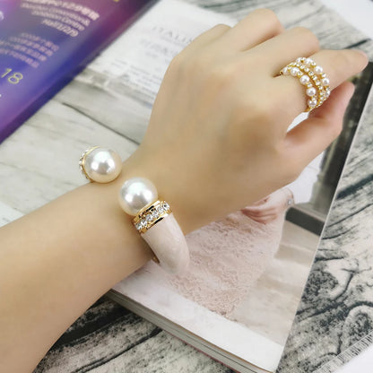 Amira Bangle