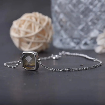 ITSMOS Natural Labradorite Bracelet Coco & Dee