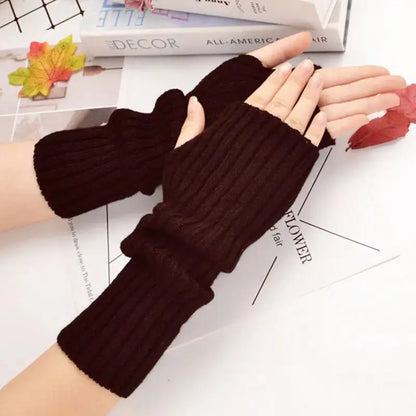 Knitted Arm Warmers Coco & Dee