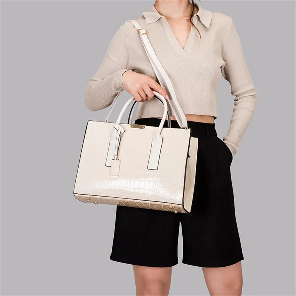 Lira Leather Handbag - Coco & Dee UK