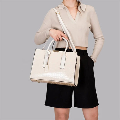 Lira Leather Handbag - Coco & Dee UK