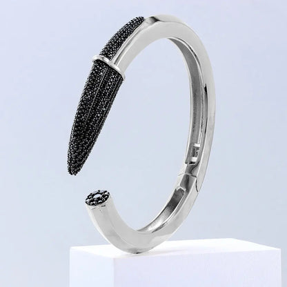 Pencil Design Bangle Coco & Dee