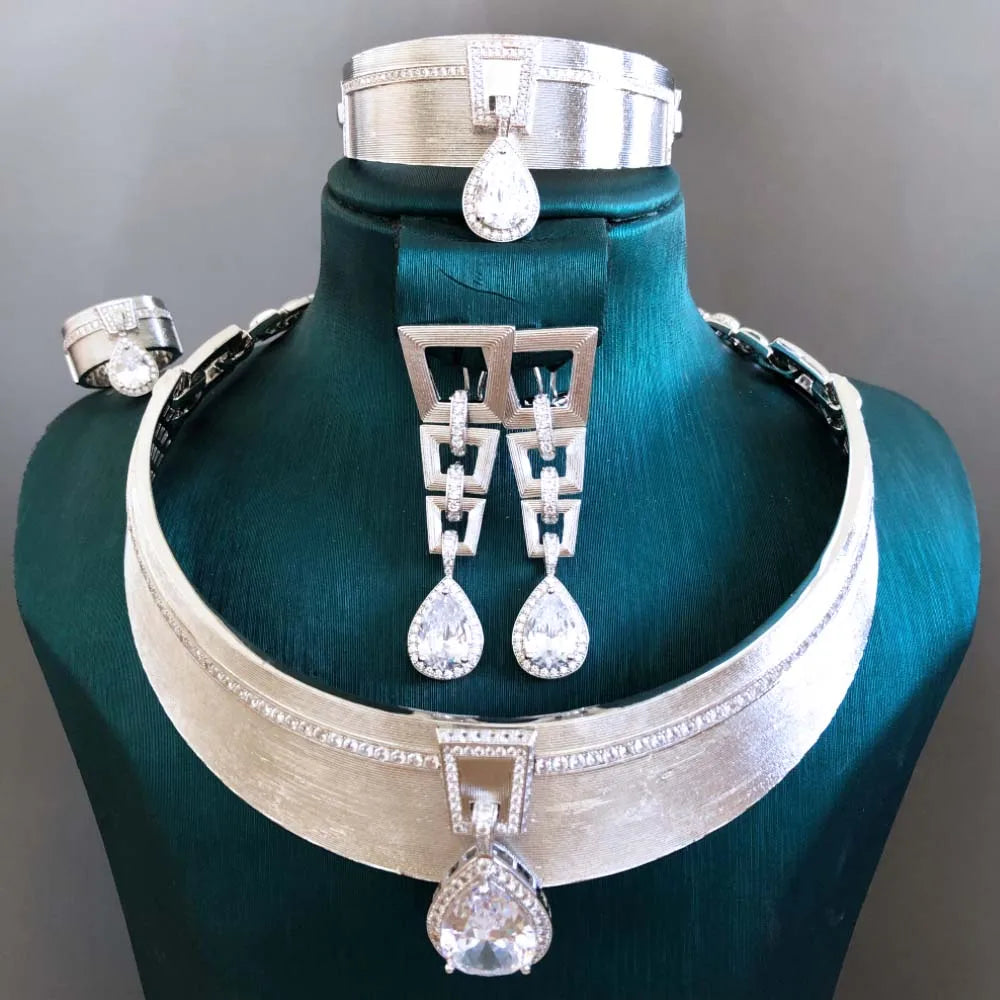 Amaira Jewelry Set