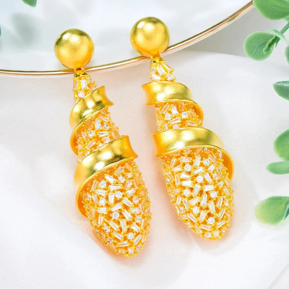 Scallop Drop Earrings Coco & Dee