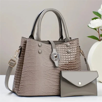 Bree Handbag & Purse Coco & Dee