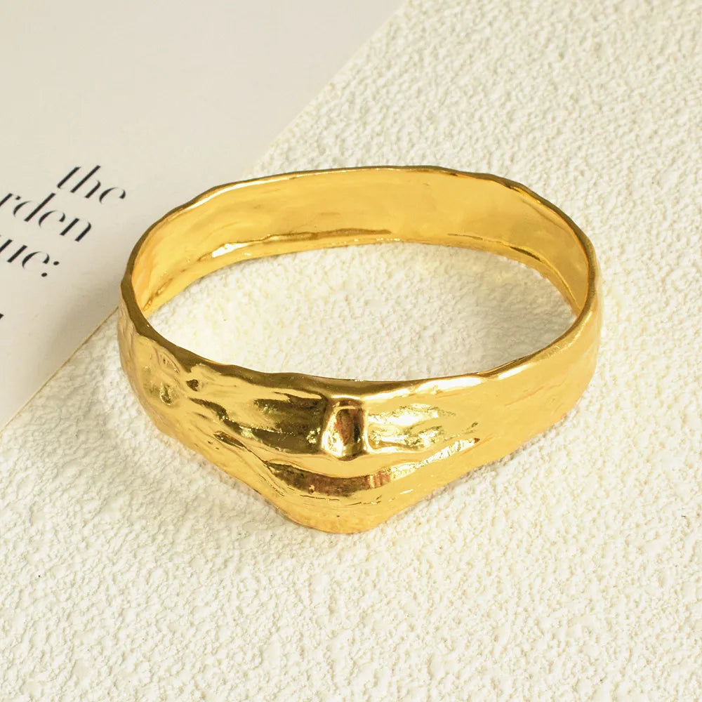 Face Bangle