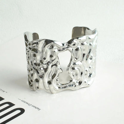 Face Bangle