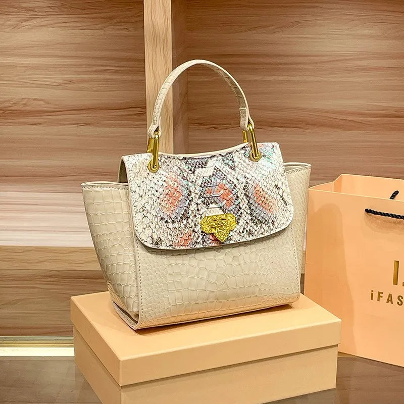 Neera Leather Bag Coco & Dee
