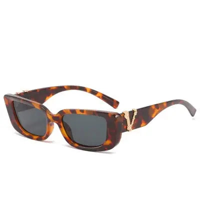 Vintage Cat eye Sunglasses Coco & Dee
